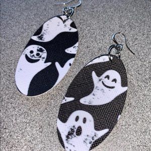 Ahma - ghost earrings